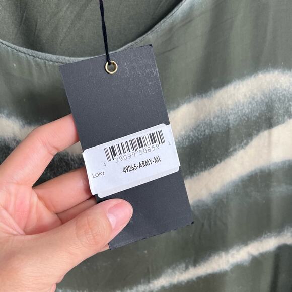 LOLA Made In Italy Green Print Women Viscose Silk Blouse Medium Brand New - Picture 4 of 8